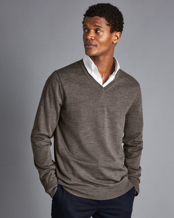 Mocha Pure Merino V Neck Jumper